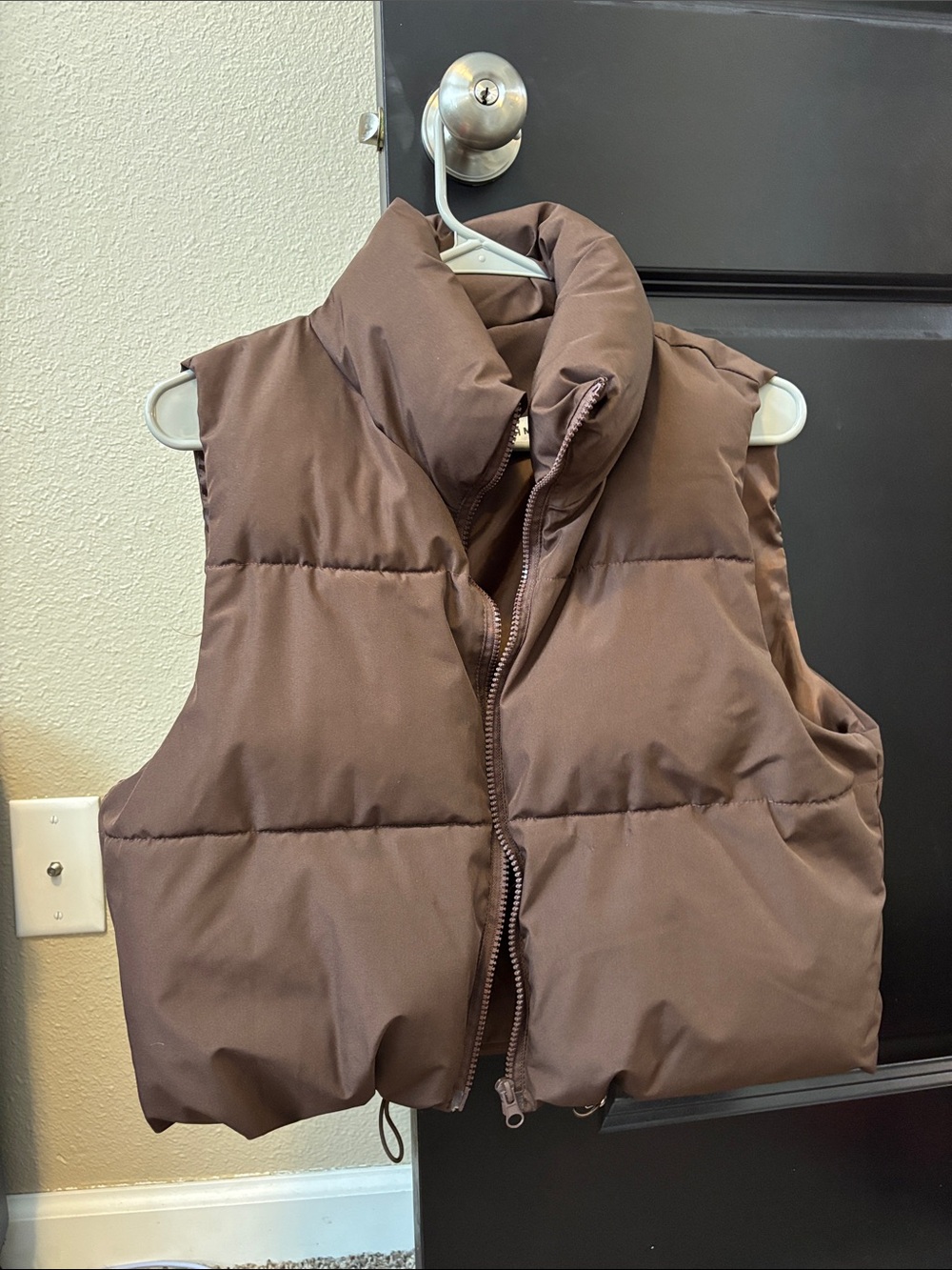 Katch Me Brown Quilted Cropped Puffer Vest